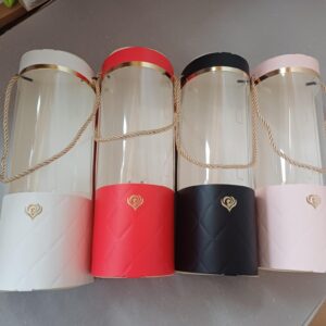 Anyák napi ajándékhoz orchidea tartó doboz